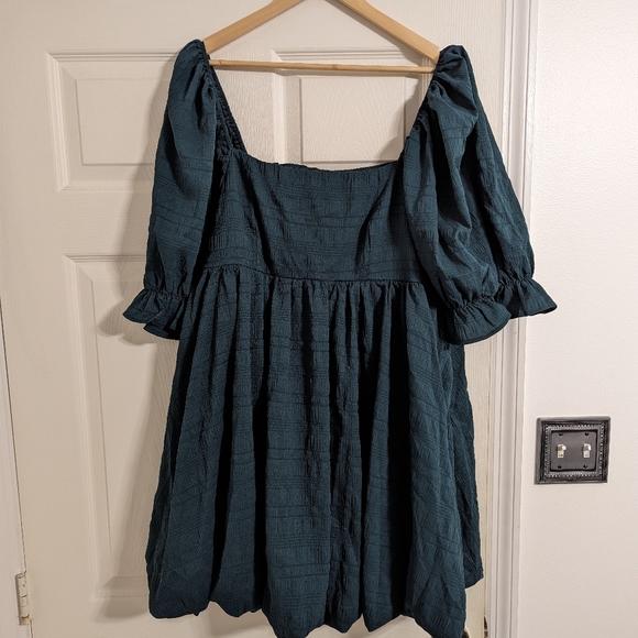 ARULA Dresses & Skirts - FINAL PRICE Arula green babydoll dress with balloon skirt size A (size 1X)